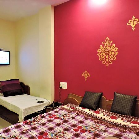 Hotel Sunshine Haridwār Esterno foto